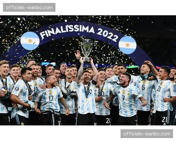 阿根廷替补中卫人选 利桑德罗马丁内斯伤愈后状态恢复观察 阿根廷替补中卫人选 利桑德罗马丁内斯伤愈后状态恢复观察